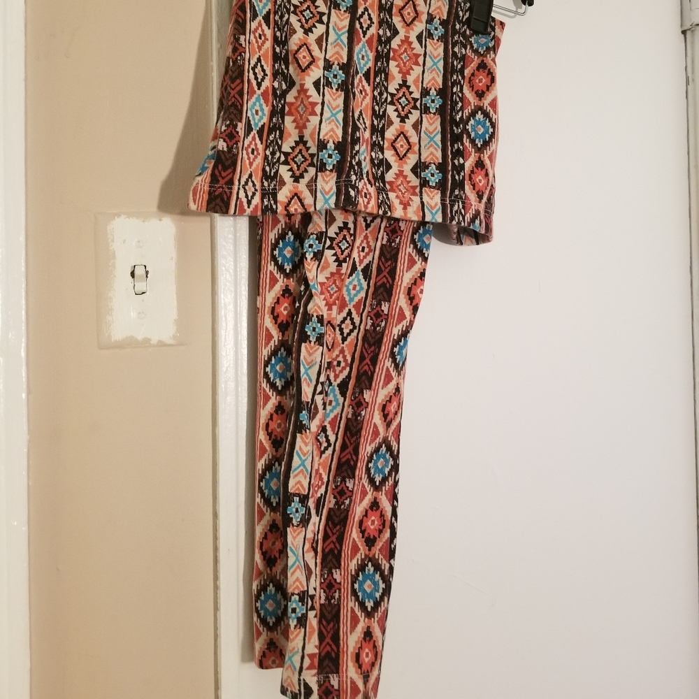 multi colored  printed leggings